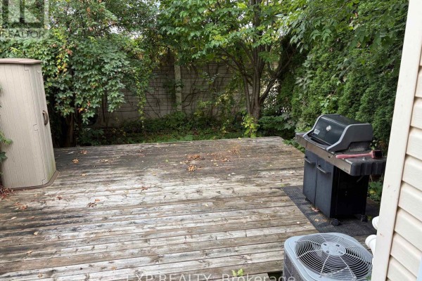 Primary Bedroom - 117 Thornbury Crescent, Ottawa, ON K2G6J1 Photo 4