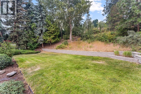 Foyer - 1170 Caledonia Way, West Kelowna, BC V1Z3N6 Photo 5