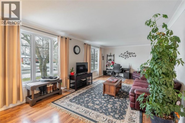 Bedroom - 1170 Cathcart Boulevard, Sarnia, ON N7S2H5 Photo 4