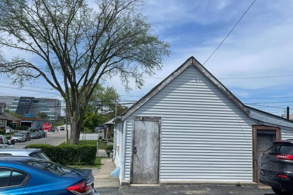 1171 Roselawn Avenue, Toronto, ON M6B1C5 Photo 5