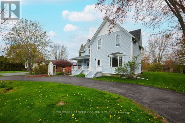 11719 Lakeshore Drive, South Dundas, ON, photo 2