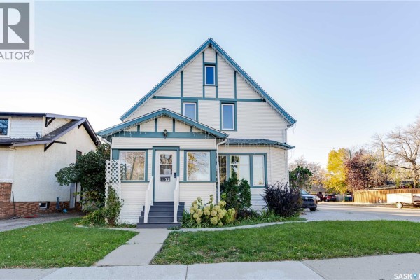 1172 Clifton Avenue, Moose Jaw