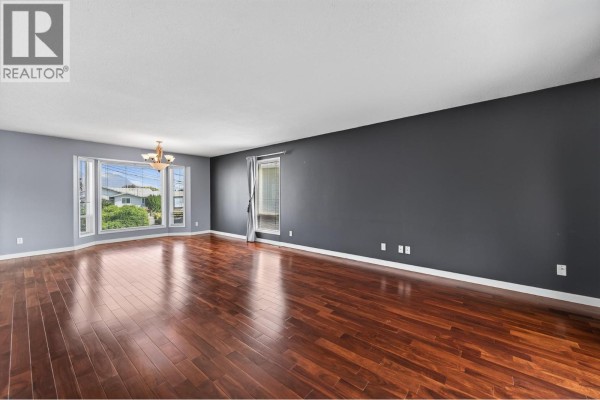 Primary Bedroom - 1172 Kamwood Place, Kamloops, BC V2B8J9 Photo 5