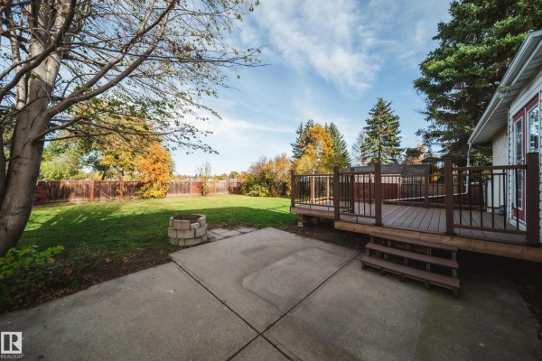 Family room - 11720 158 Av Nw, Edmonton, AB T5X2K4 Photo 4