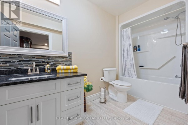 Recreational, Games room - 11721 Plank Road, Bayham, ON N0J1H0 Photo 4