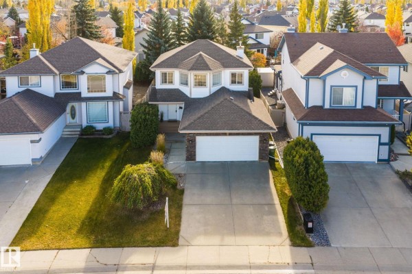 Kitchen - 11727 13 Av Nw, Edmonton, AB T6J7G1 Photo 3