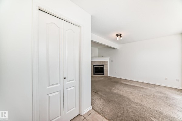 Primary Bedroom - 11727 83 St Nw, Edmonton, AB T5B2Z1 Photo 5