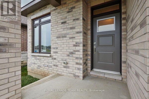 1173 Potter Drive, Brockville, ON, photo 2