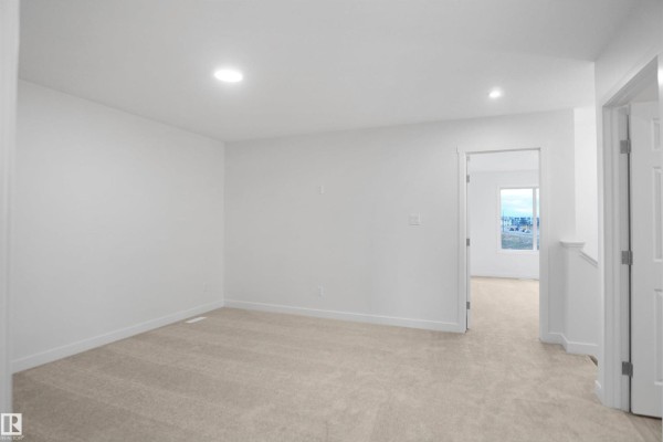 Primary Bedroom - 1173 South Creek Wd, Stony Plain, AB T7Z0M1 Photo 5
