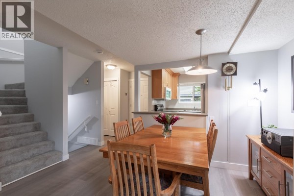 1174 Inlet Street, Coquitlam, BC V3B6E4 Photo 5