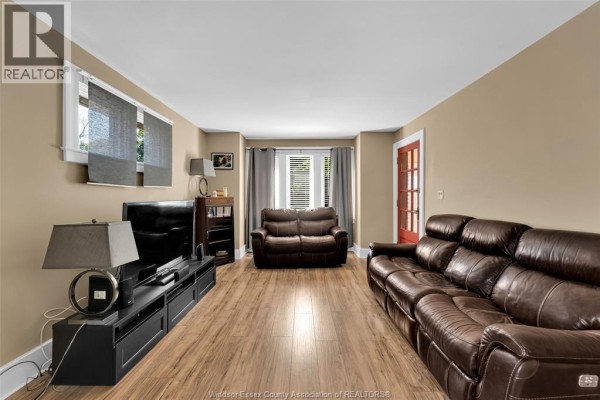 Workshop - 1174 Parent Ave, Windsor, ON N9A2E5 Photo 5