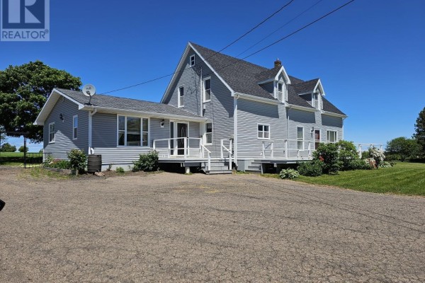 Bath (# pieces 1-6) - 1174 Route 124, Urbainville, PE C0B2E0 Photo 4