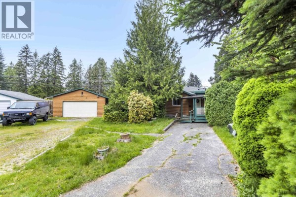 11750 Fraserview Street, Maple Ridge, BC V2X8A8 Photo 2