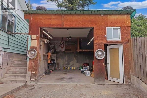 1176 N 2nd Avenue, Williams Lake, BC, photo 3
