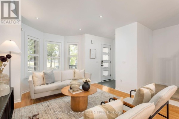 1176 Shaw Street, Toronto, ON M6G3N6 Photo 4