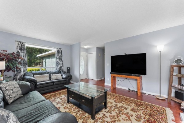 11761 81a Avenue, Delta, BC, photo 3