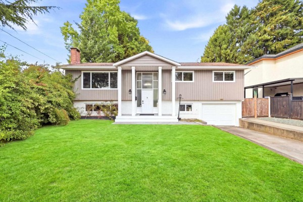 11781 84a Avenue, Delta, BC, photo 2
