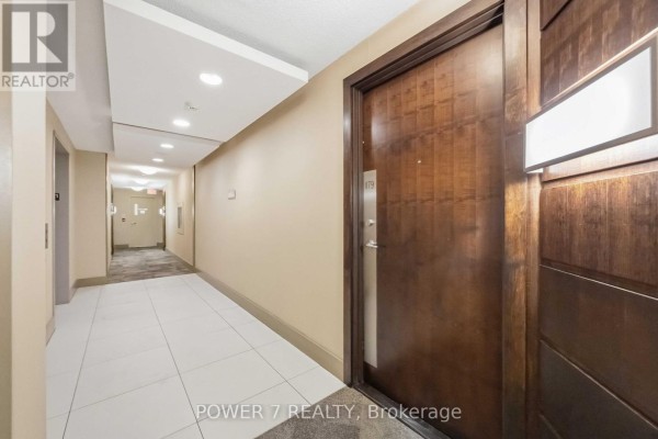 Kitchen - 1179 - 23 Cox Boulevard, Markham, ON L3R4G1 Photo 3