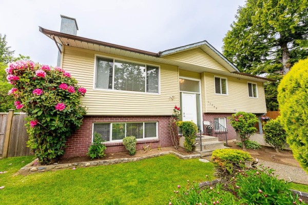 11792 80a Avenue, Delta, BC, photo 2