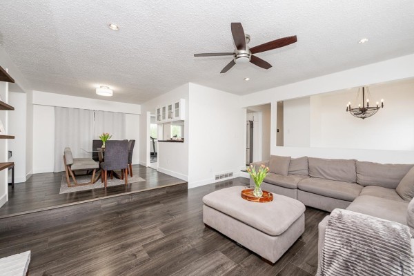 11792 80a Avenue, Delta, BC V4C7T9 Photo 5