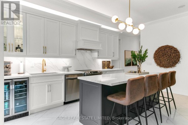 Dining room - 118 - 120 Homewood Avenue, Toronto, ON M4Y2J3 Photo 3