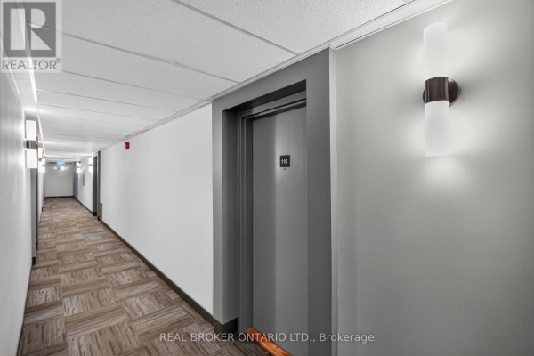 118 - 216 Viewmount Drive, Ottawa, ON K2E7X4 Photo 4