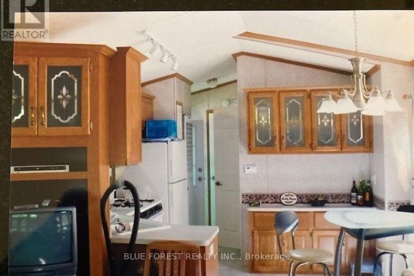 118 - 76735 Wildwood Line, Bluewater, ON N0M1G0 Photo 3