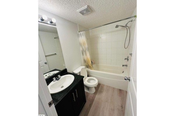 #118 1510 Watt Dr Sw, Edmonton, AB T6X2E6 Photo 4