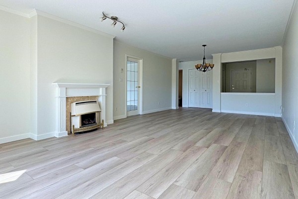 118 20600 53a Avenue, Langley, BC V3A8C2 Photo 3