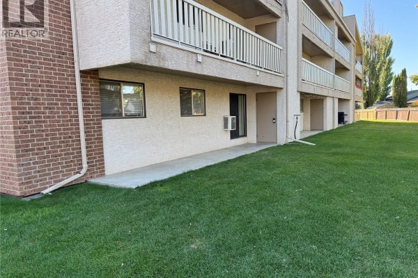 Dining room - 118 310 Stillwater Drive, Saskatoon, SK S7J4H7 Photo 3