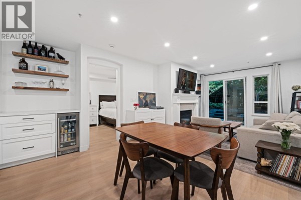 118 365 E 1st Street, North Vancouver, BC V7L4W5 Photo 4