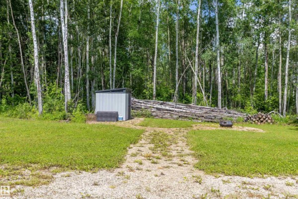 Primary Bedroom - #118 55107 Rge Road 33, Rural Lac Ste  Anne County, AB T0E1V0 Photo 4