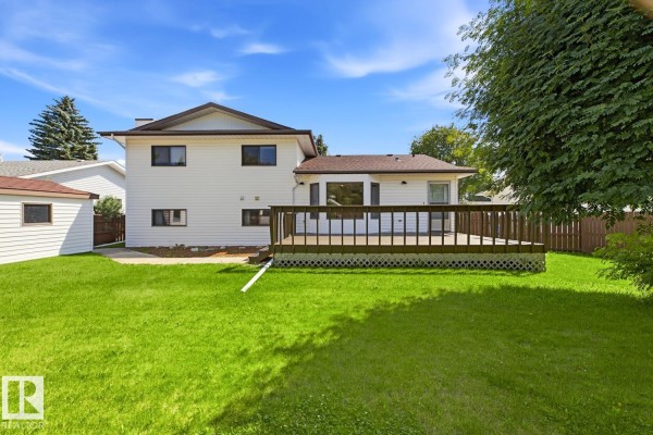 Family room - 118 Aspen Av, Wetaskiwin, AB T9A3G7 Photo 4