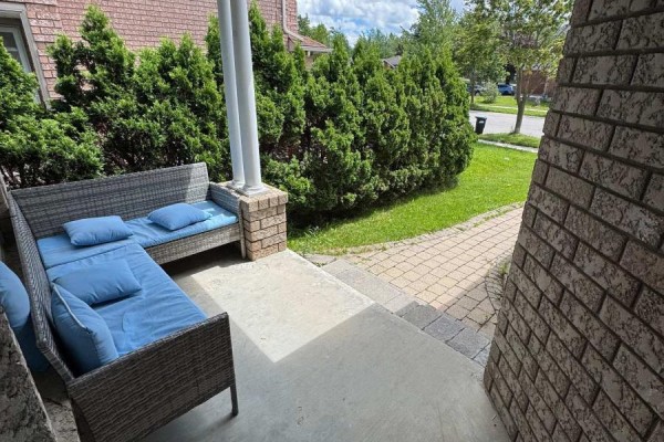 Laundry room - 118 Athabaska Road, Barrie, ON L4N8E5 Photo 3