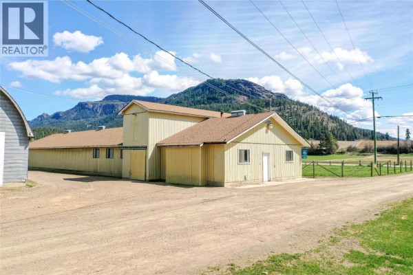 4pc Bathroom - 118 Enderby-grindrod Road, Enderby, BC V0E1V0 Photo 4