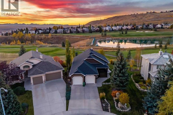 118 Gleneagles View, Cochrane, AB, photo 2