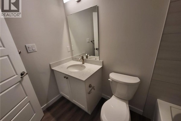 4pc Ensuite bath - 118 Gravel Ridge Trail Unit# F02, Kitchener, ON N2E0B8 Photo 4