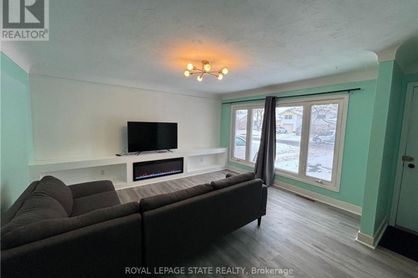 118 Jacobson Avenue, St  Catharines, ON, photo 2