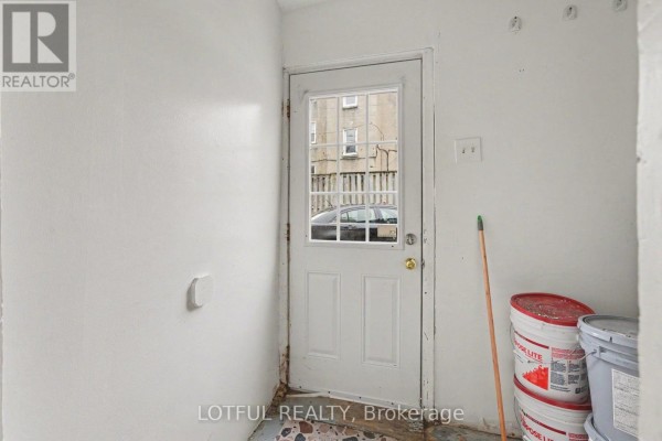 118 Marier Avenue, Ottawa, ON K1L5S1 Photo 3