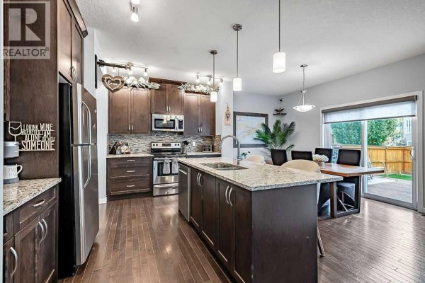 Primary Bedroom - 118 Mist Mountain Rise, Okotoks, AB T1S5P6 Photo 5