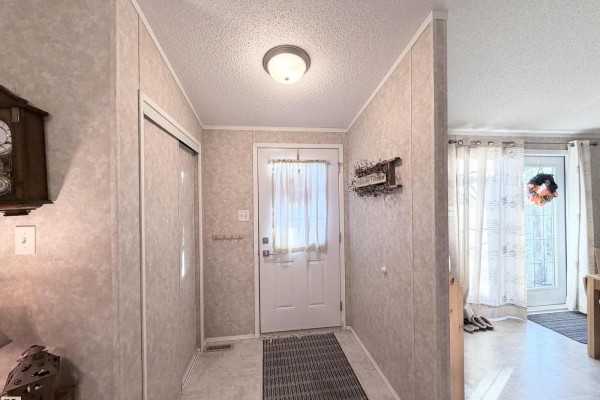 Dining room - 118 Oak Wood Road Nw, Edmonton, AB T6P0A2 Photo 2