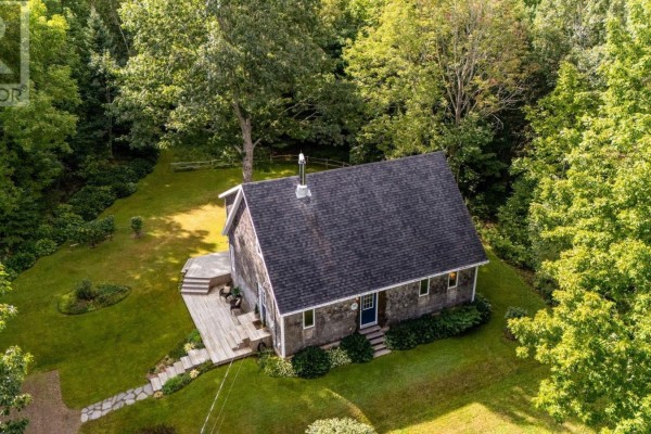 Living room - 118 Slayter Road, Gaspereau, NS B4P2R1 Photo 2
