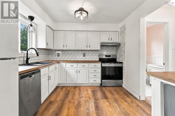 2pc Bathroom - 118 Waterwheel Crescent, Middle Sackville, NS B4E2K8 Photo 2