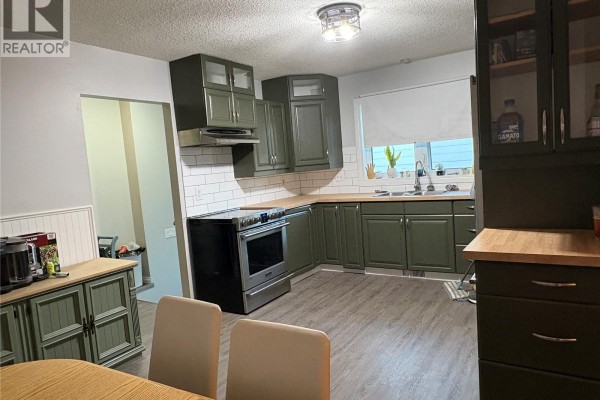 Bedroom - 1181 Ashley Drive, Swift Current, SK S9H1N4 Photo 5