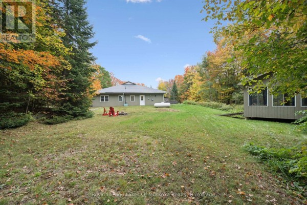 Mud room - 1181 Lone Pine Drive, Bracebridge, ON P1L1X4 Photo 2