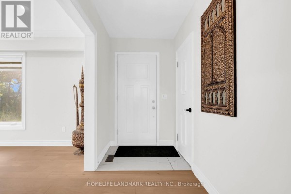 Family room - 11821 Woodbine Avenue, Whitchurch Stouffville, ON L0H1G0 Photo 3