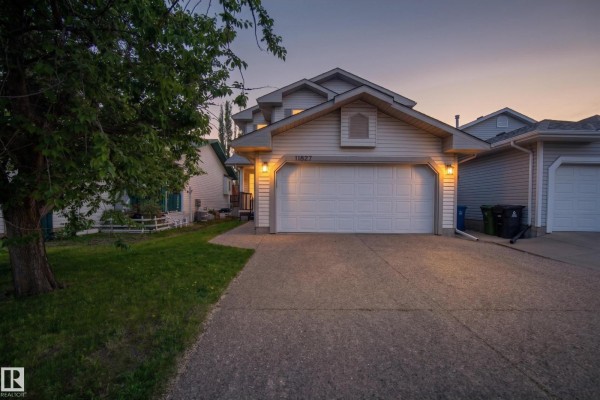 11827 8 Av Nw, Edmonton, AB, photo 2