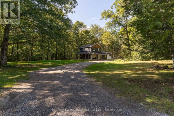 1184 Eveleigh Road, Muskoka Lakes, ON P0B1J0 Photo 2