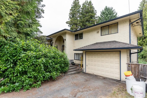 11843 95a Avenue, Delta, BC V4C3V9 Photo 2
