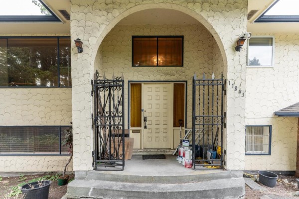 11843 95a Avenue, Delta, BC V4C3V9 Photo 4